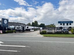 Lawrence RV - Gold Coast storefront