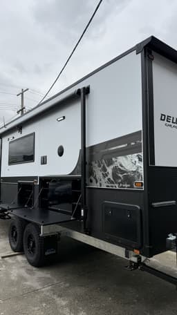 Deluxe Caravans Australia  storefront